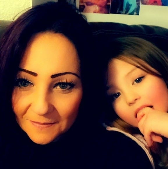 Meet your Posher, Debbie - Picture 1 of 1